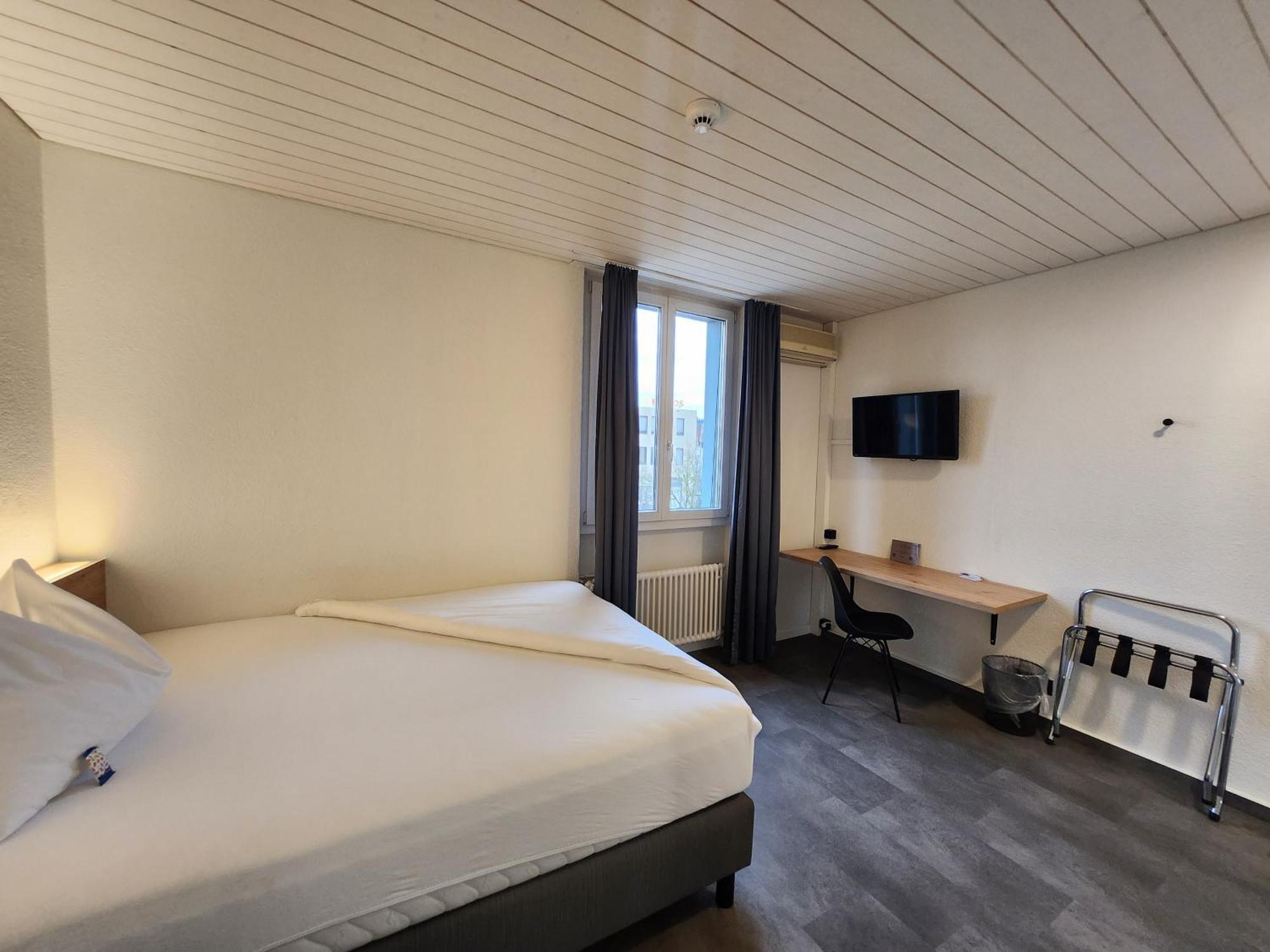 Hotel Baeren Suhr Aarau Dış mekan fotoğraf