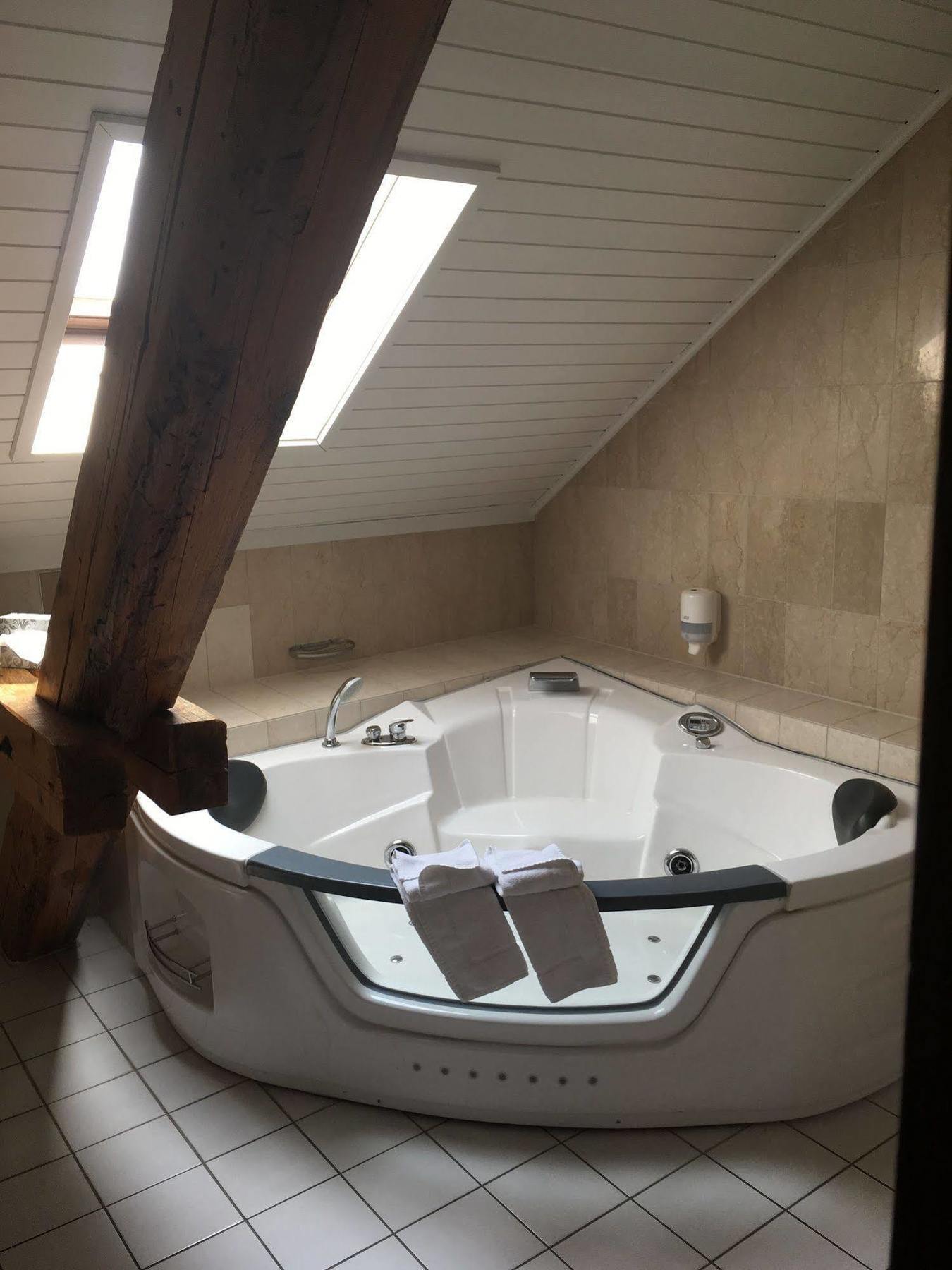Hotel Baeren Suhr Aarau Dış mekan fotoğraf